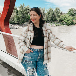 Meet your Posher, Paula